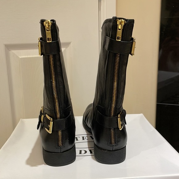 Never Worn! Steve Madden Boots - Picture 2 of 7